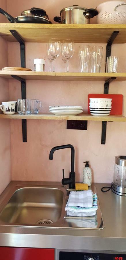 Jabaki Red Apartment